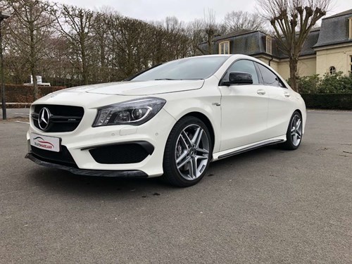 Mercedes-Benz CLA 45 AMG