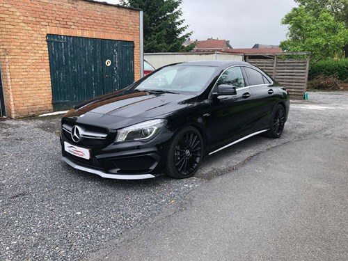 Mercedes-Benz CLA 45 AMG